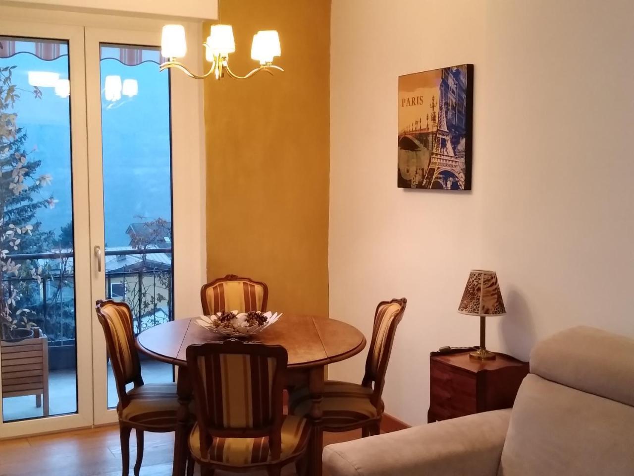 Appartamento Monti E Relax Saint-Vincent Eksteriør billede